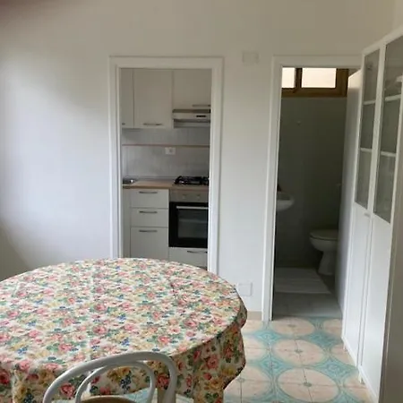 黛乐奈兹尼酒店