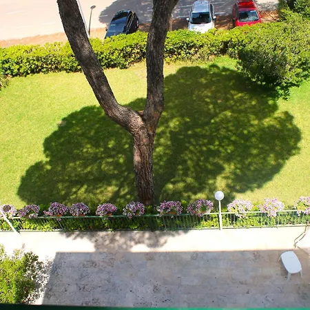 Aparthotel Delle Nazioni Principina a Mare