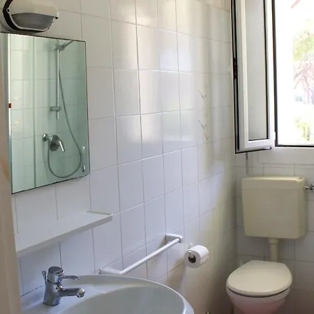 アパートホテル Delle Nazioni プリンチピナ・ア・マーレ