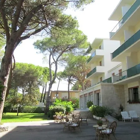 Delle Nazioni 3* Principina a Mare